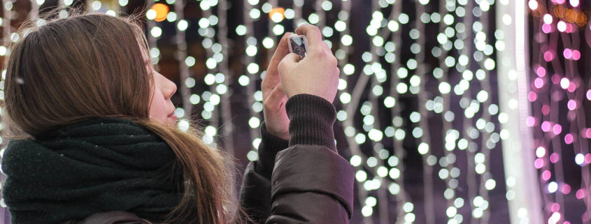 Prevent Holiday Lighting Installation Injuries and Mistakes